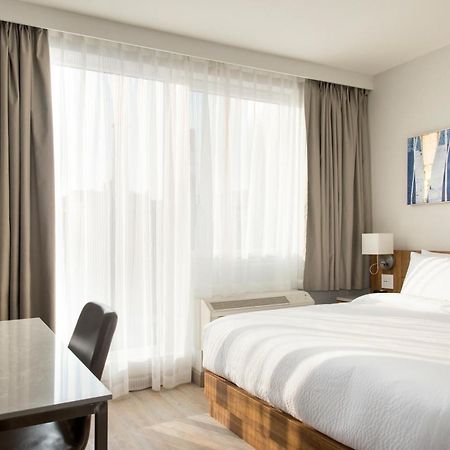 Towneplace Suites By Marriott New York Long Island City Exterior photo