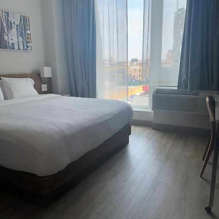 Towneplace Suites By Marriott New York Long Island City Exterior photo