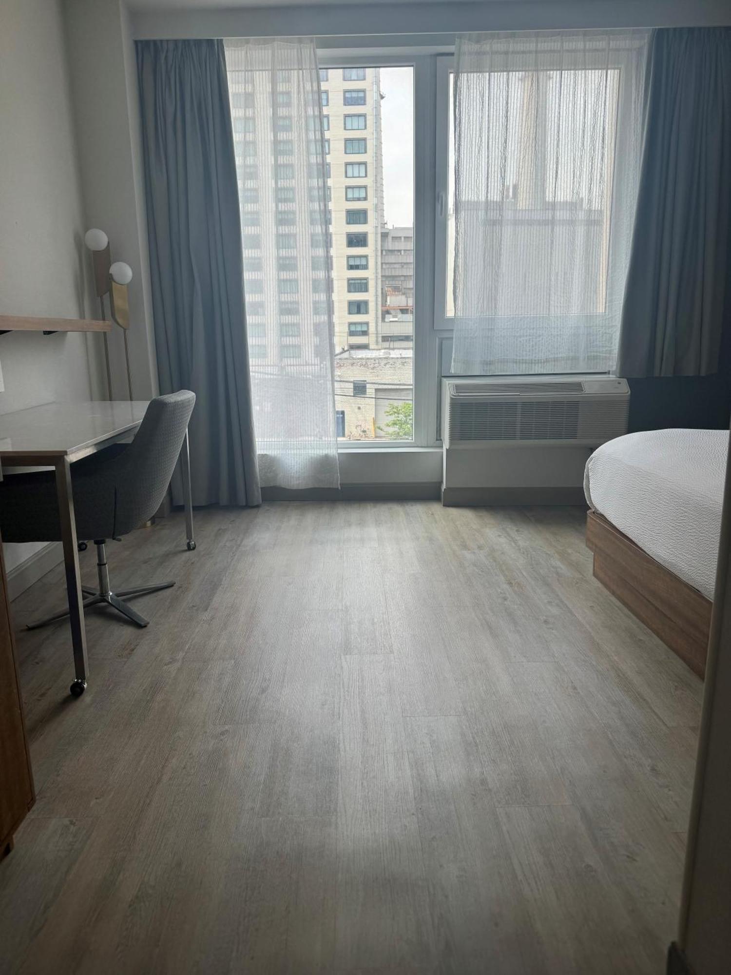 Towneplace Suites By Marriott New York Long Island City Exterior photo