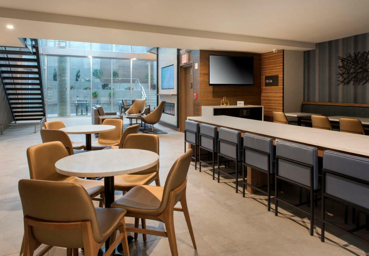 Towneplace Suites By Marriott New York Long Island City Exterior photo